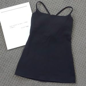 Lululemon black luon tank w built in bra